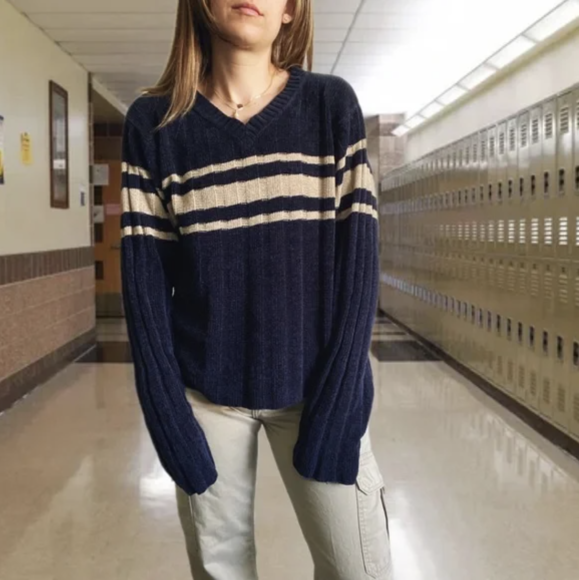 Vintage V-Neck Sweaters